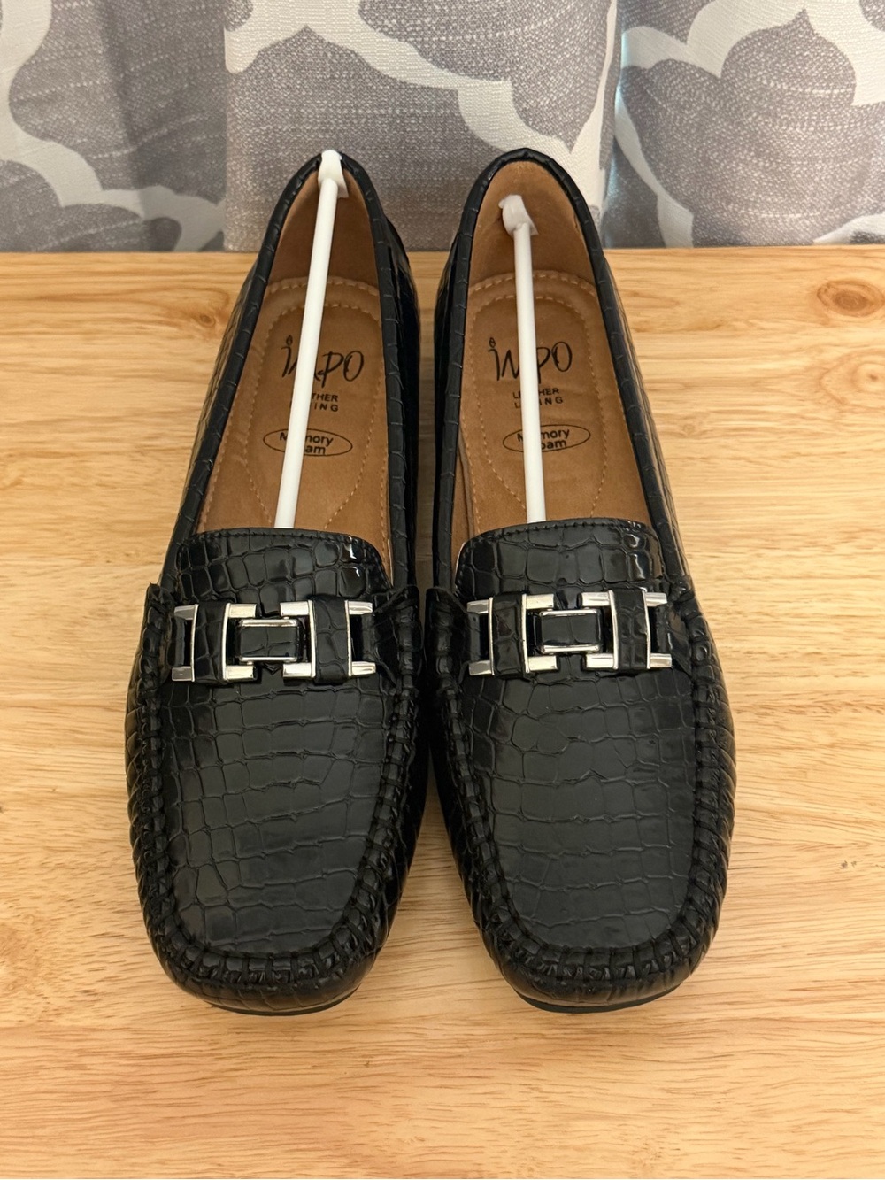 Impo Brea Black Patent Croc-Embossed Loafers with Silver Hardware Size 9 M NEW